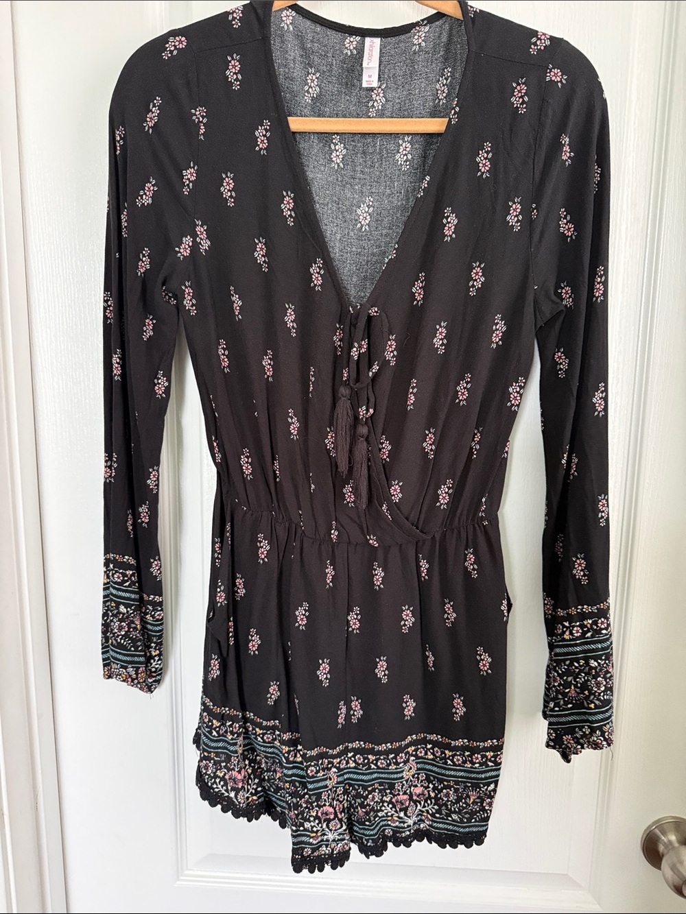 Xhilaration Black Knit Top with Pink Floral Print